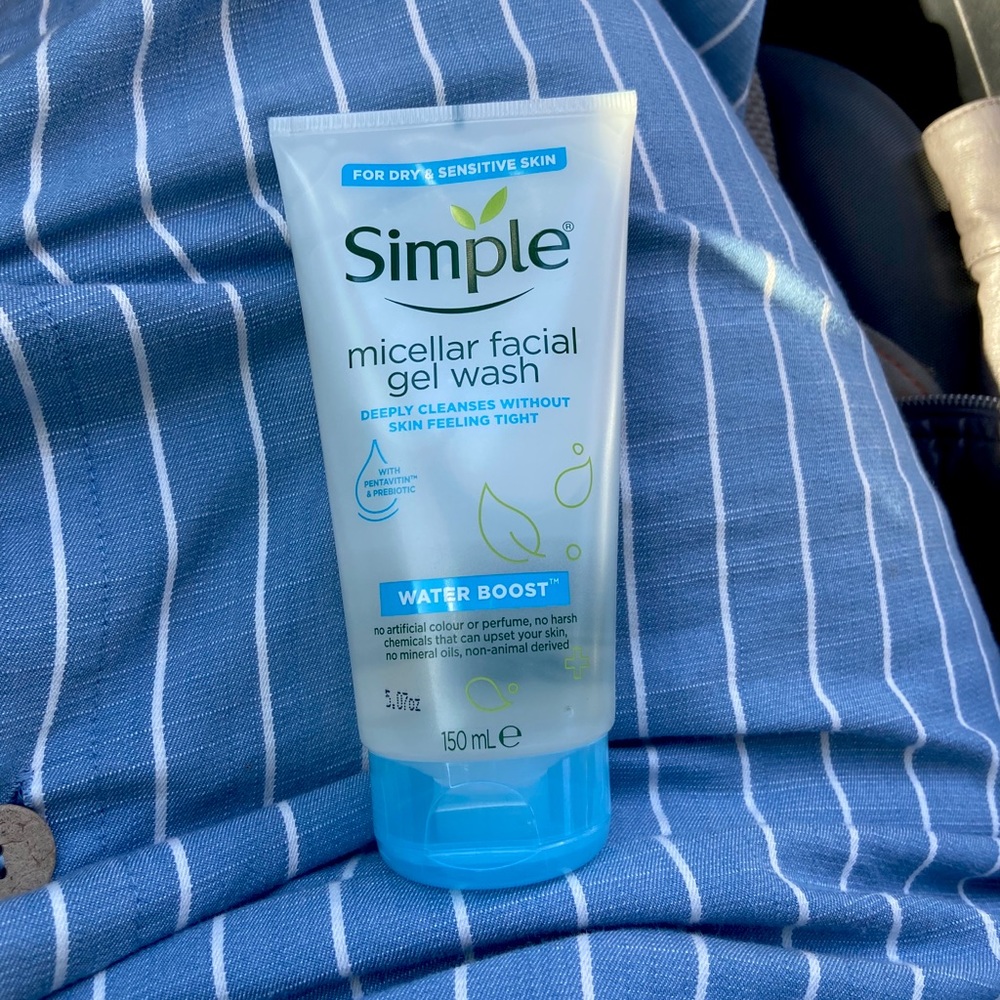 Simple micellar facial gel wash